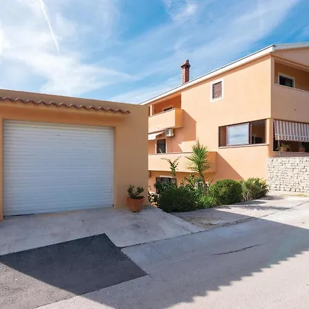 Nice In W/ Wifi And 1 Bedrooms Apartment